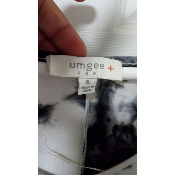 Umgee Women's White and Gray Tie Dye Light Long Sleeve Tieable front Top… - Picture 4 of 7